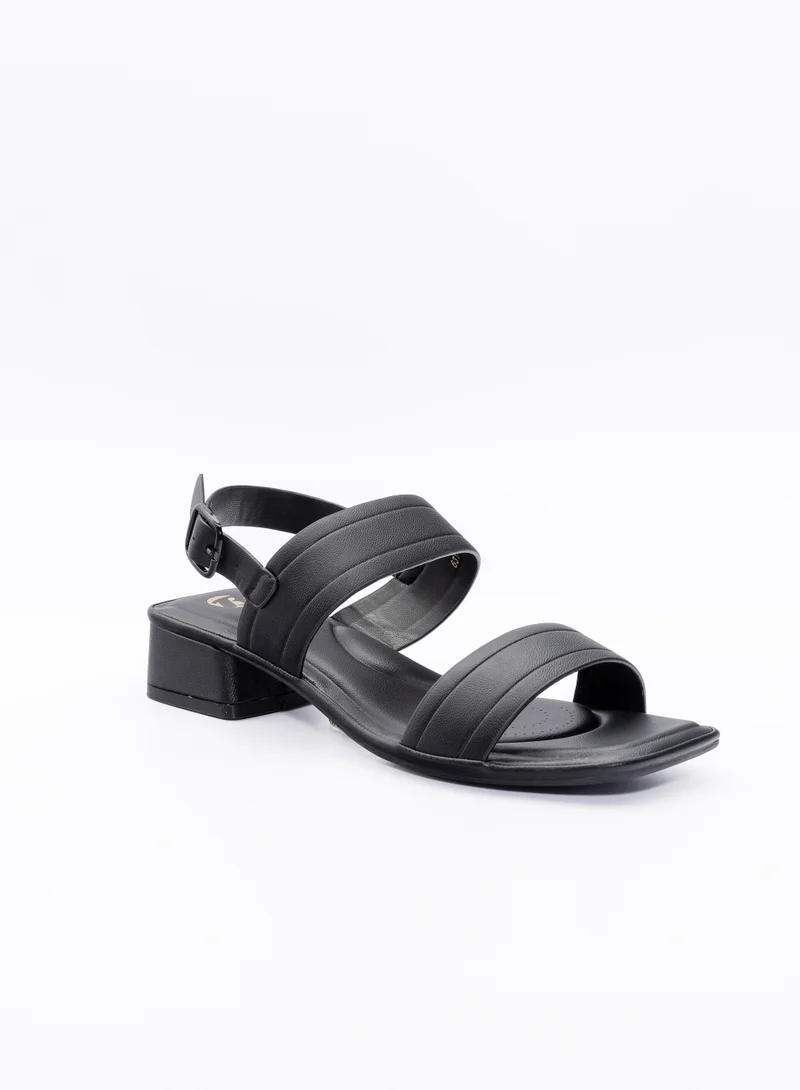 باتا صنادل بحزام ونعل بكعب عريض بسيط